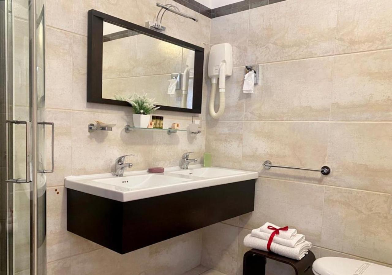 Hotel Degli Haethey โอตรันโต ภายนอก รูปภาพ